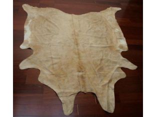 6'10" x 7'4" Beige Cowhide Rug