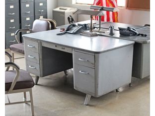 Gray Metal Desk with 5 Side Drawers