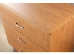 Porter 3 Drawer Dresser in Candlelight Finish