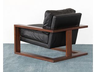 Milton Chair