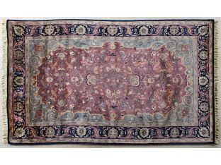 5' X 8' Plum Persian Style Tufted Wool Rug