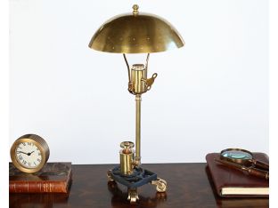 DaVinci Table Lamp